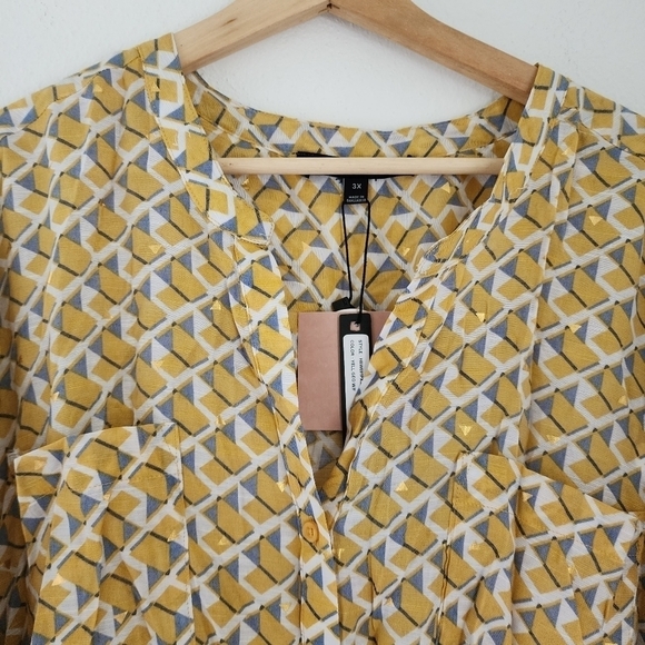 NWT Harve Benard Plus Soft Texture Yellow Gold Gray Blouse 3X - Picture 2 of 11